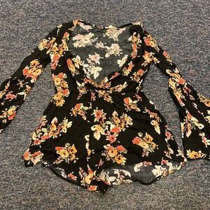 L.A Hearts Black Floral Romper sz. M